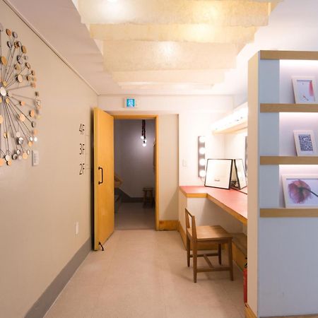 Travel Monster Otel Seul Dış mekan fotoğraf