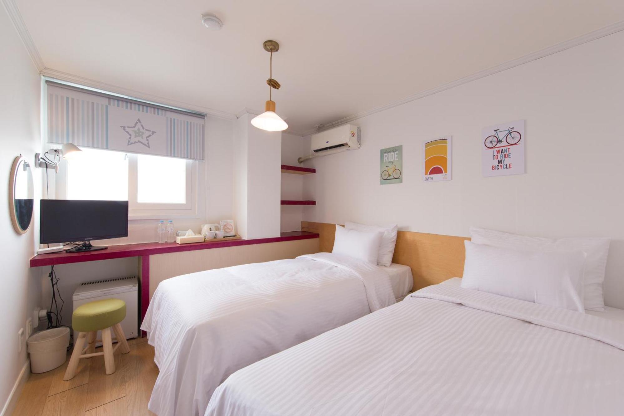 Travel Monster Otel Seul Dış mekan fotoğraf