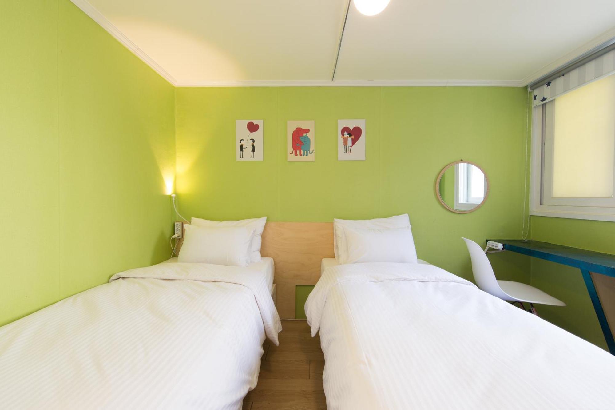 Travel Monster Otel Seul Dış mekan fotoğraf