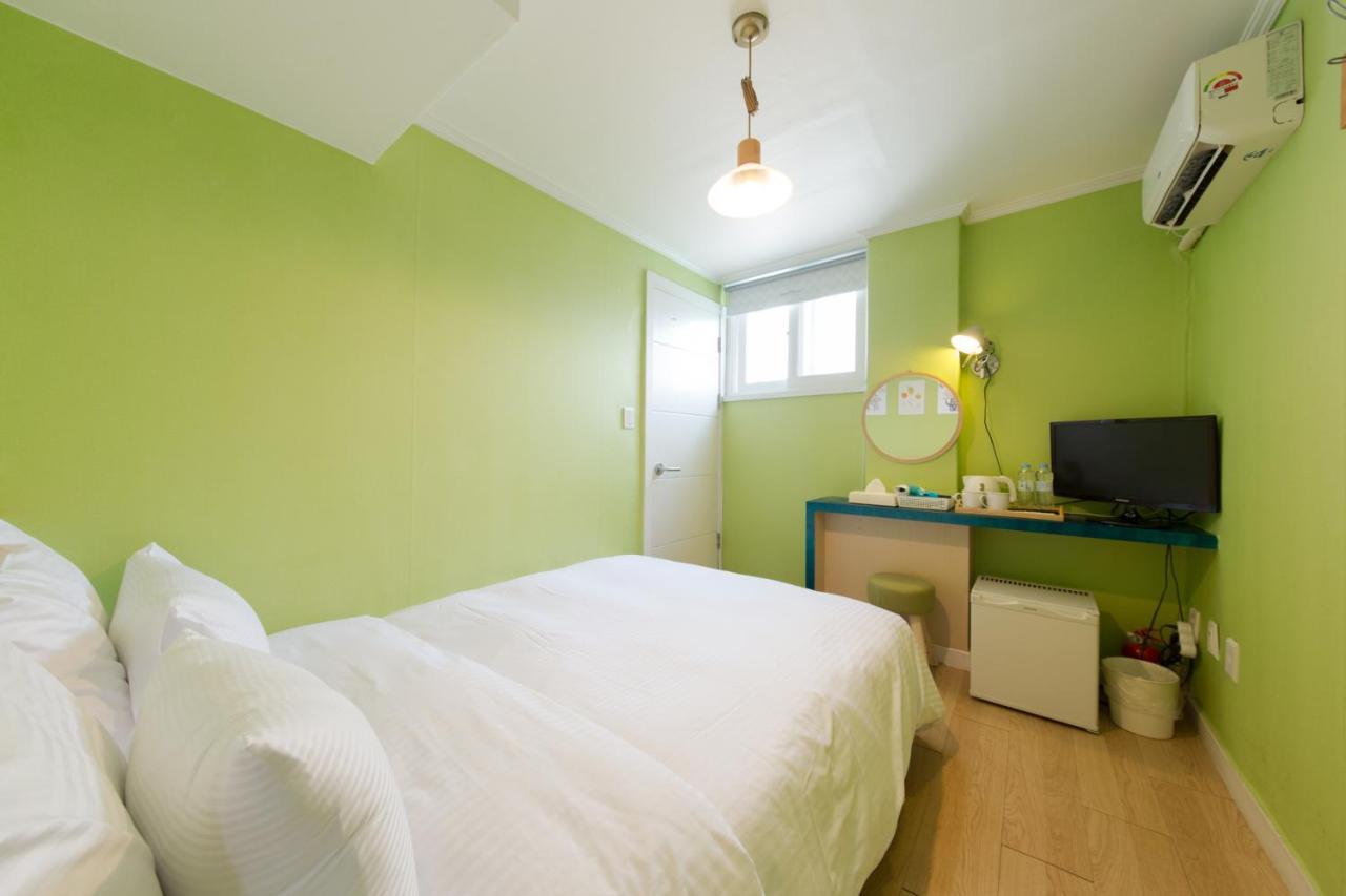 Travel Monster Otel Seul Dış mekan fotoğraf