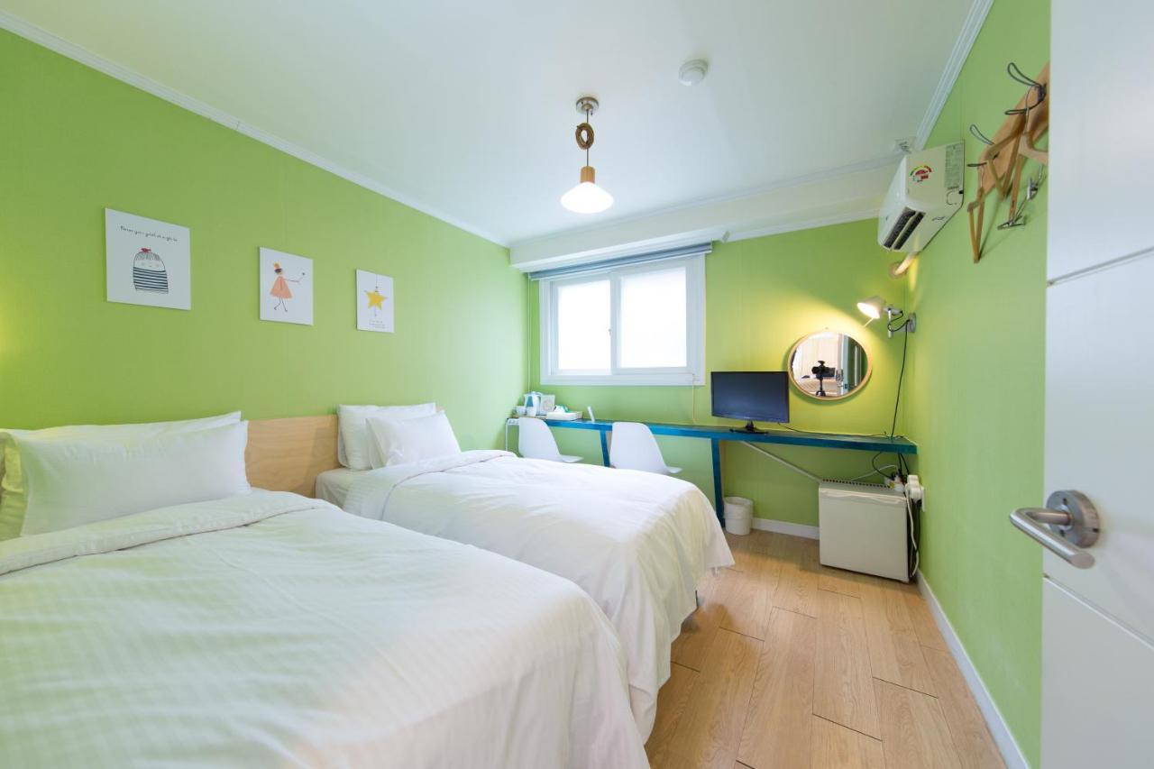 Travel Monster Otel Seul Dış mekan fotoğraf